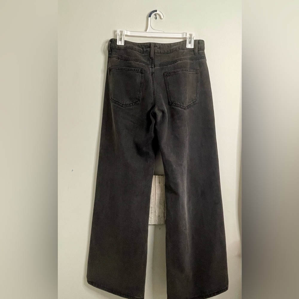 Black Wide-Leg Jeans